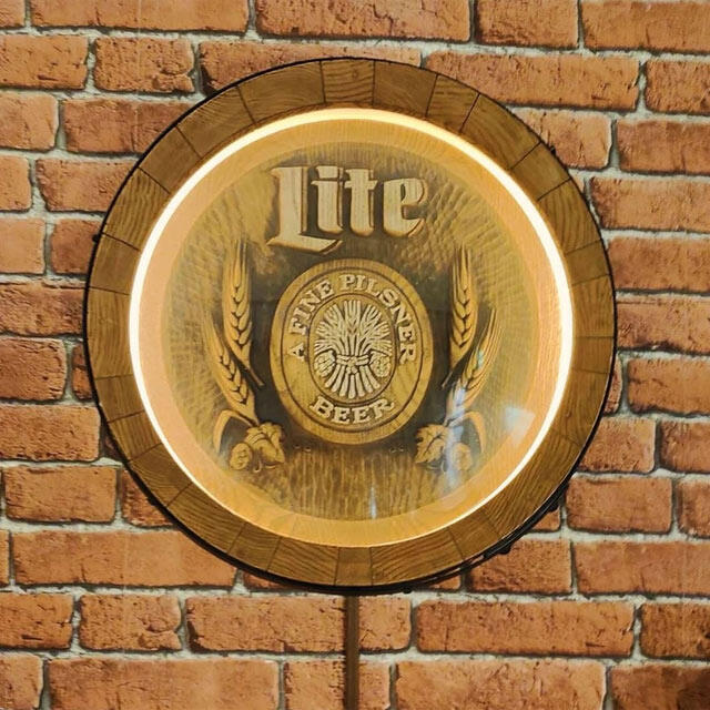 LITE BEERのバーサイン