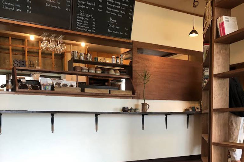 Song bird cafe店内